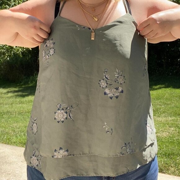 Maurices Floral Tank Size XL - Picture 2 of 5